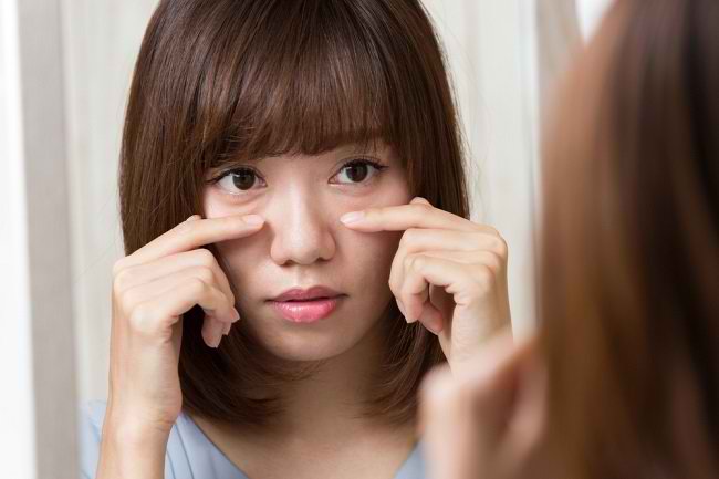 Kenali 6 Penyebab Mata Bengkak dan Cara Mengobatinya - Alodokter
