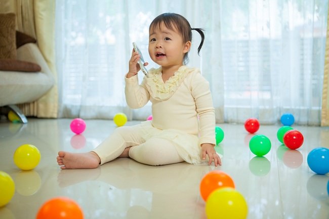 Perkembangan Anak  Usia 2  Tahun  Makin Pandai Bicara 