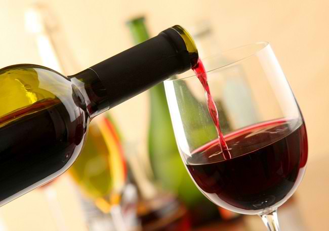 Ragam Manfaat Wine dan Risikonya bagi Kesehatan - Alodokter