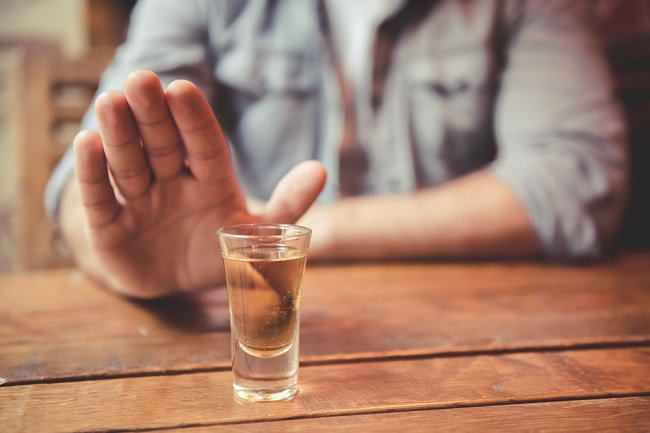 Manfaat Berhenti Mengkonsumsi Minuman Beralkohol