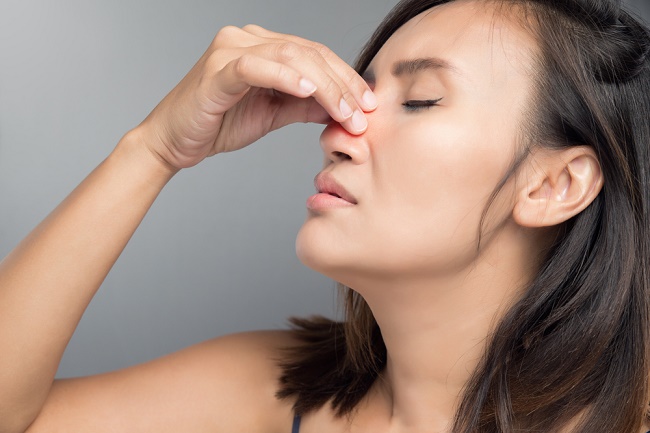 Berdarah sebelah kiri kenapa hidung Hidung berdarah